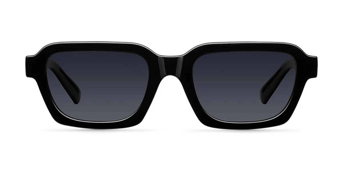 Meller Adisa All Black sunglasses