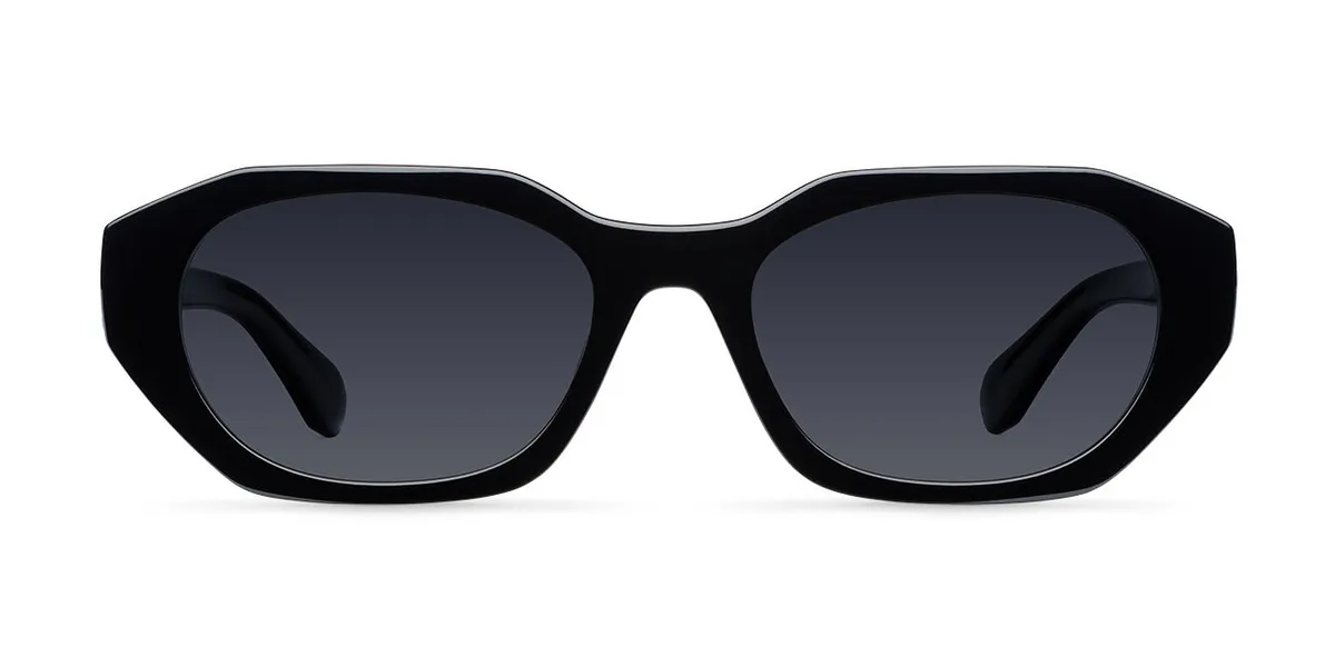 Anu All Black