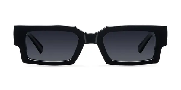 AYIRA All Black