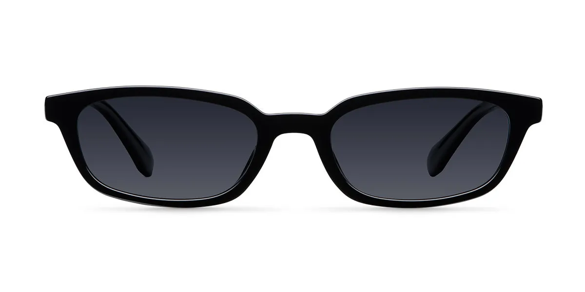 Eru All Black