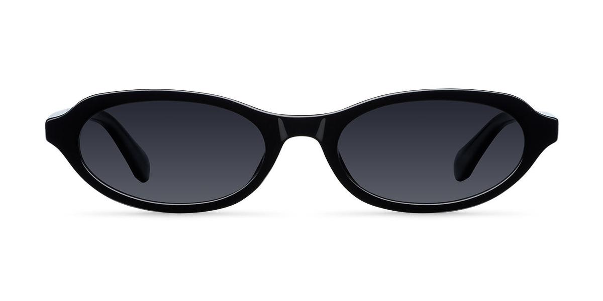 Luma All Black