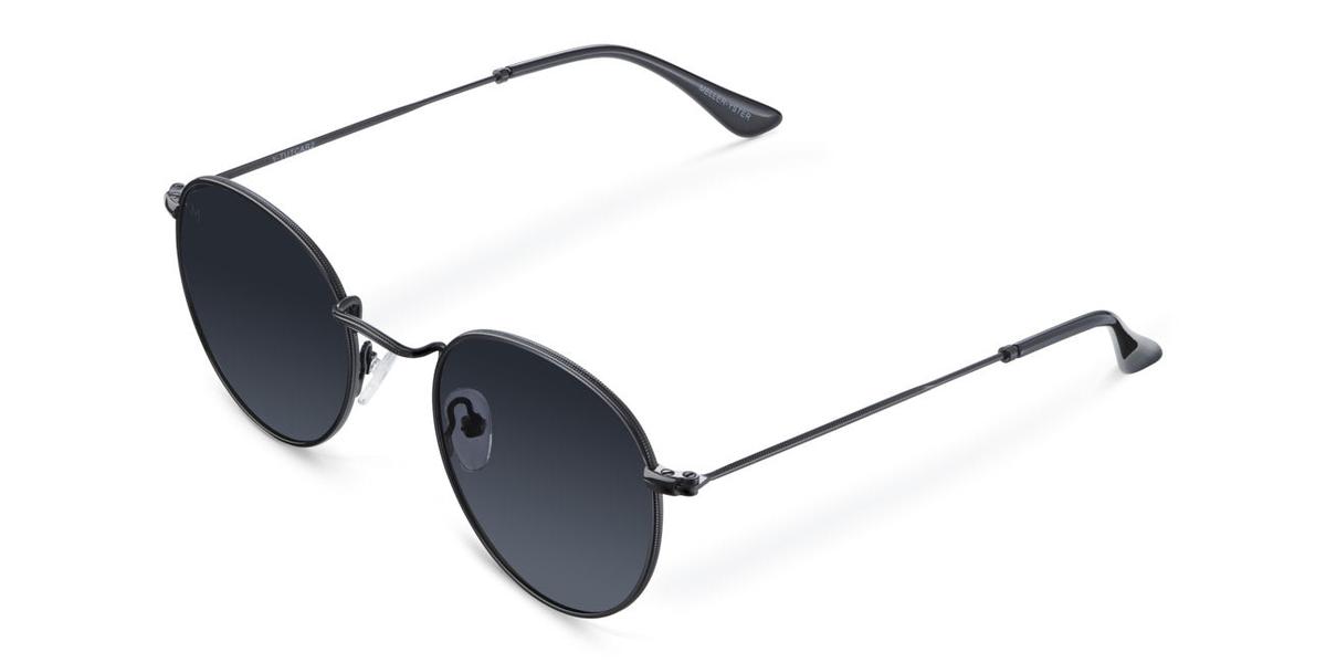 Meller Yster All Black sunglasses