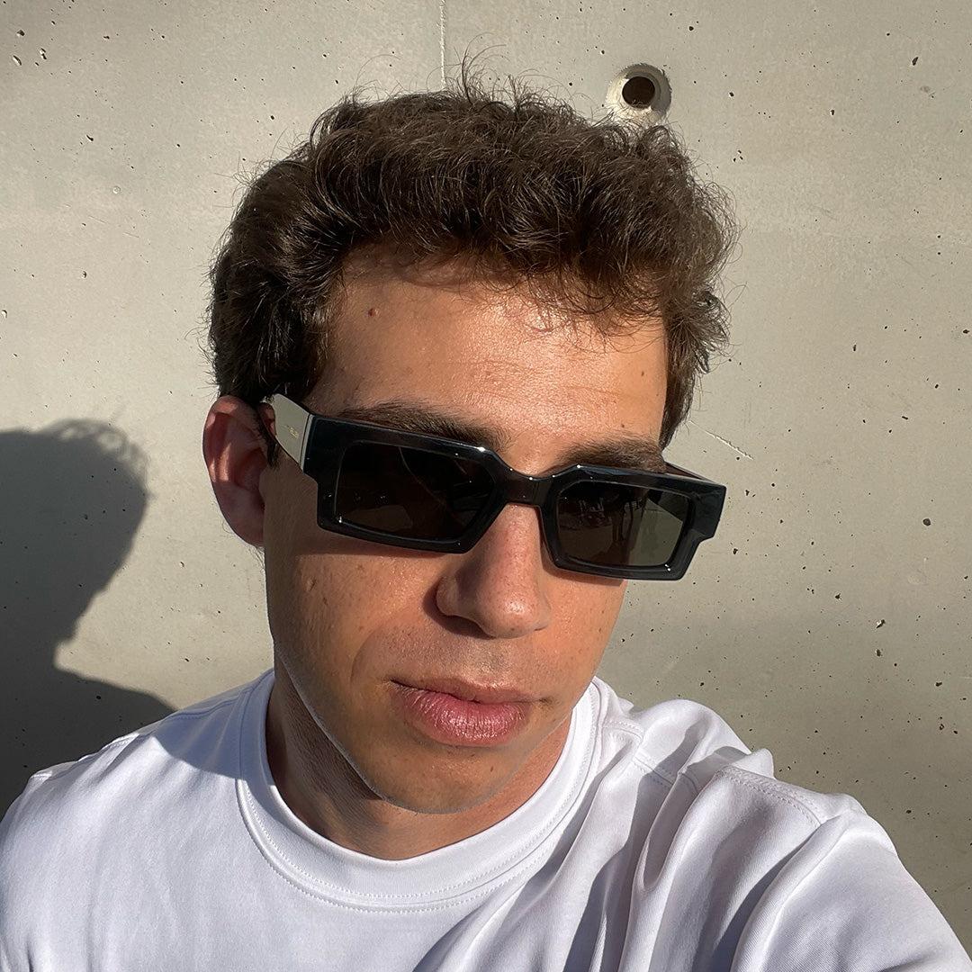 Meller Ayira All Black sunglasses