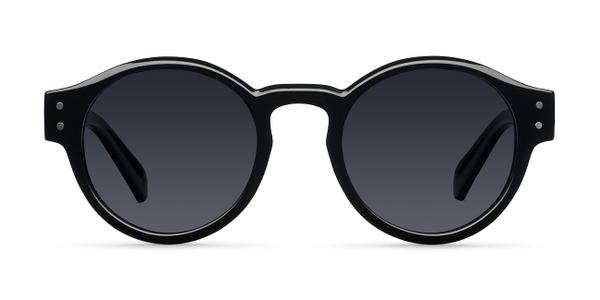 FYNN All Black